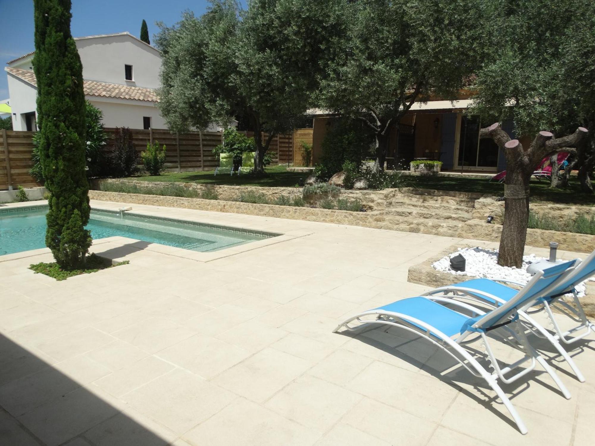 Gites En B&B Le Clos De La Cerise Châteauneuf-du-Pape المظهر الخارجي الصورة